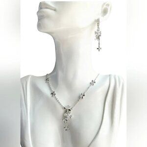 Cz Daisy Flower necklace Earrings Set 14k white gold plated